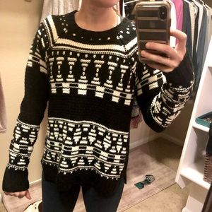 Forever 21 black and white abstract print sweater